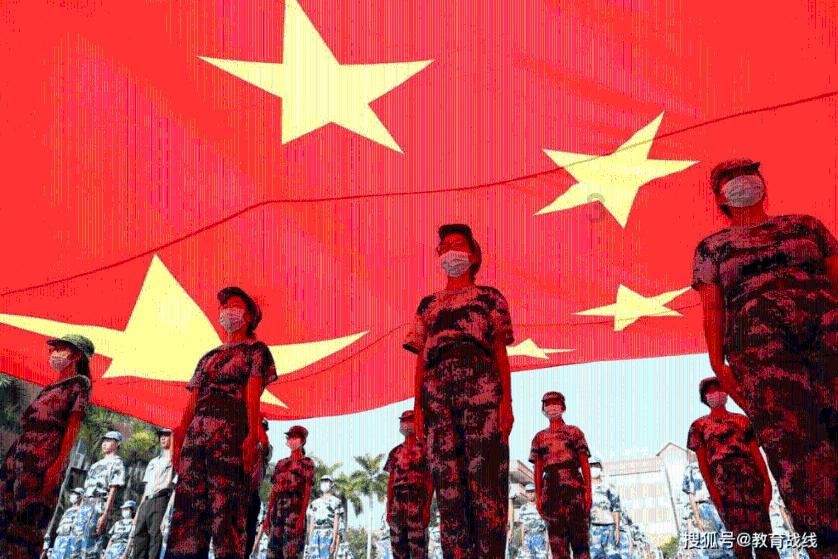 队报:努诺-门德斯周五恢复了巴黎团队训练,接近复出
